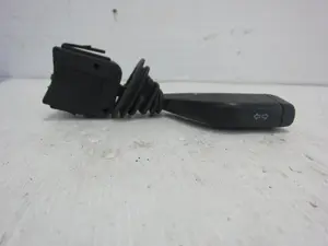 Foto de MANDO INTERMITENTES OPEL CORSA B 1.0 12V CAT (X 10 XE / LW3) (54 CV / 40 KW) referencia 90221174