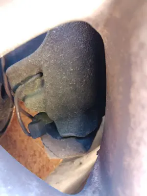 Foto de PINZA DE FRENO DELANTERA IZQUIERDA AUDI A4 BERLINA (8E) 1.9 TDI (131 CV / 96 KW) referencia 8E0615123A foto 7