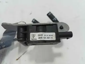 Foto de SENSOR PRESION PORSCHE MACAN (95BA) referencia 95B131551K foto 3