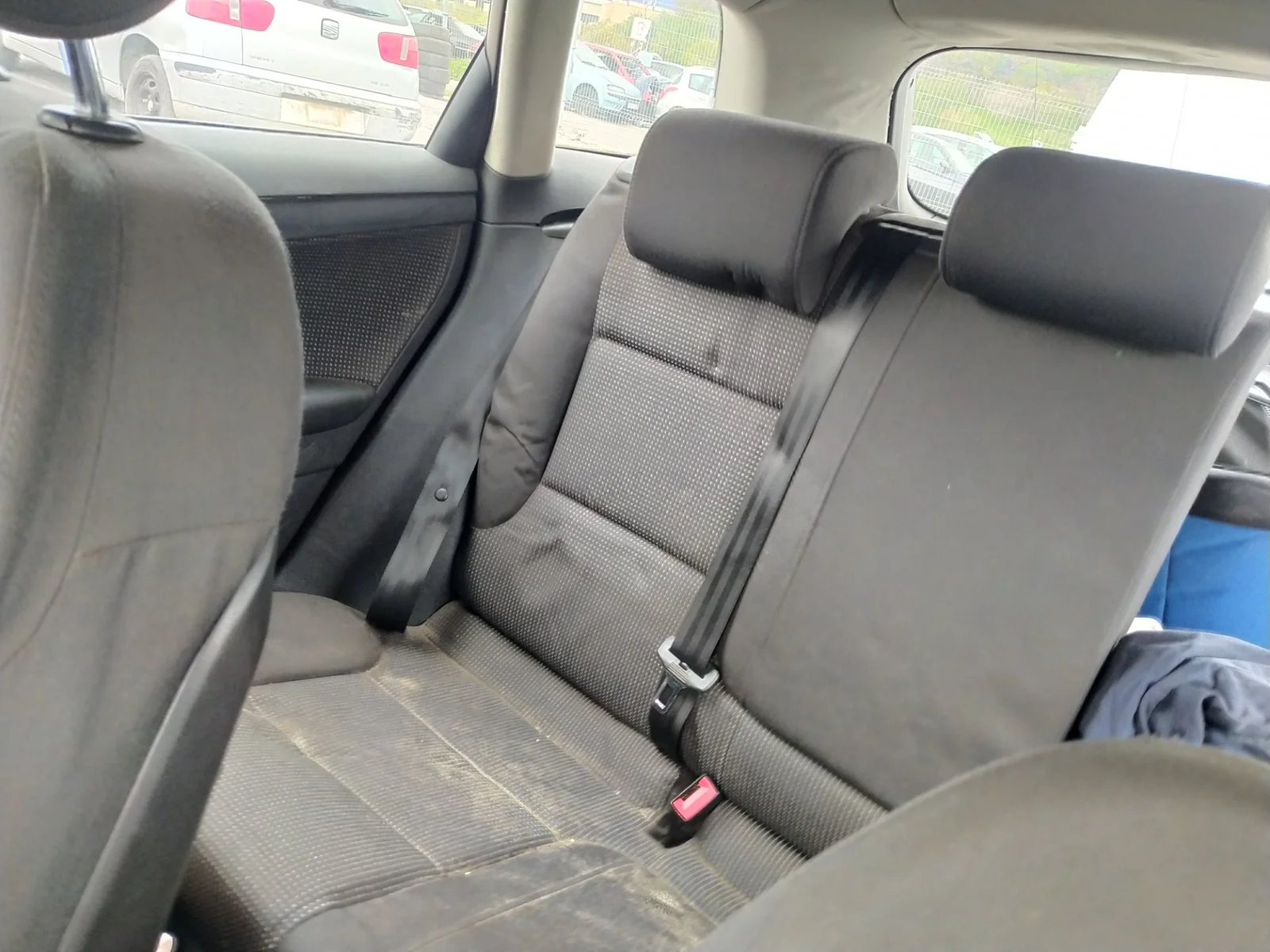 Foto de CINTURON SEGURIDAD TRASERO DERECHO AUDI A3 SPORTBACK (8PA) 2.0 TDI (140 CV / 103 KW)