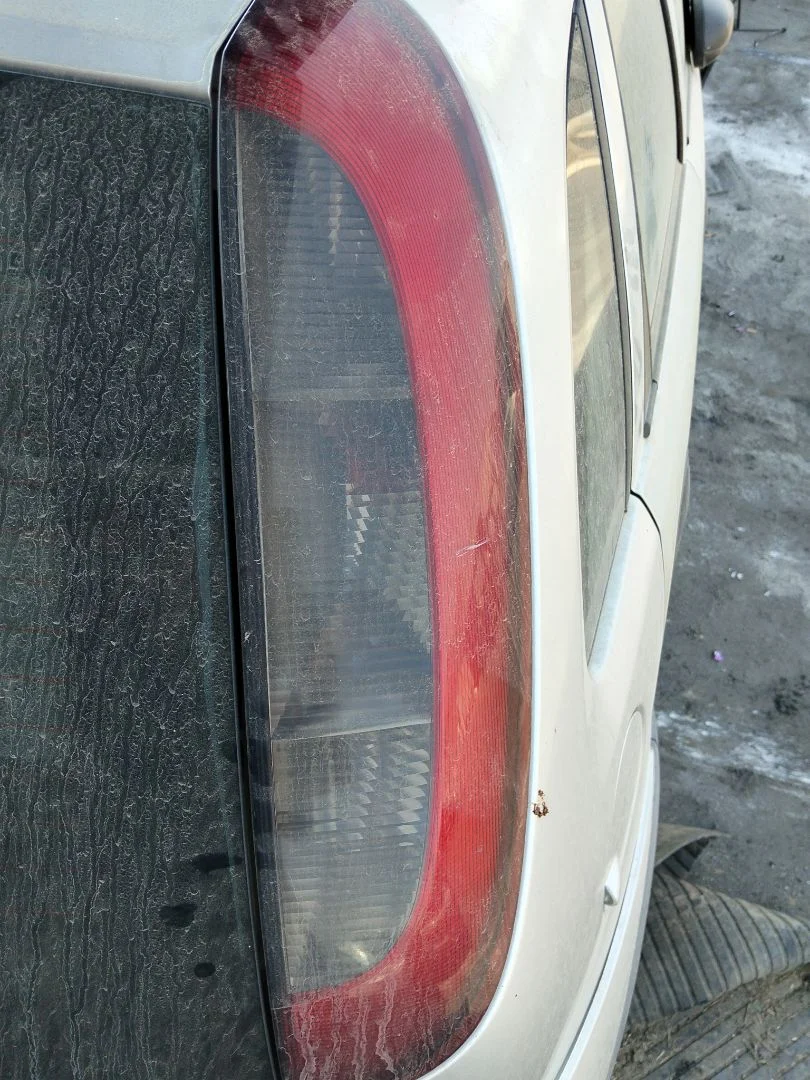 Foto de PILOTO TRASERO DERECHO OPEL CORSA C 1.2 16V CAT (Z 12 XE / LW4) (75 CV / 55 KW)