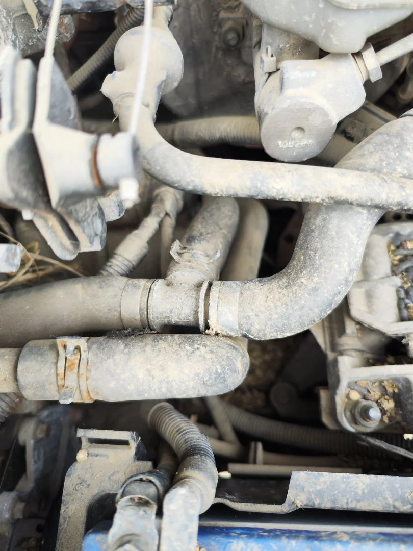 Foto de TUBO PRESION DIRECCION ASISTIDA JAGUAR X-TYPE 2.1 V6 24V CAT (156 CV / 115 KW)