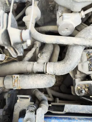 Foto de TUBO PRESION DIRECCION ASISTIDA JAGUAR X-TYPE 2.1 V6 24V CAT (156 CV / 115 KW)