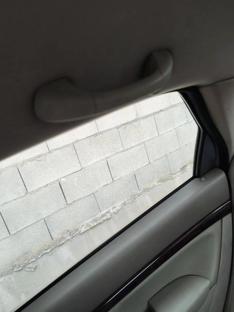 Foto de ASIDERO TECHO TRASERO DERECHO VOLVO S80 BERLINA 2.4 Diesel (131 CV / 96 KW)