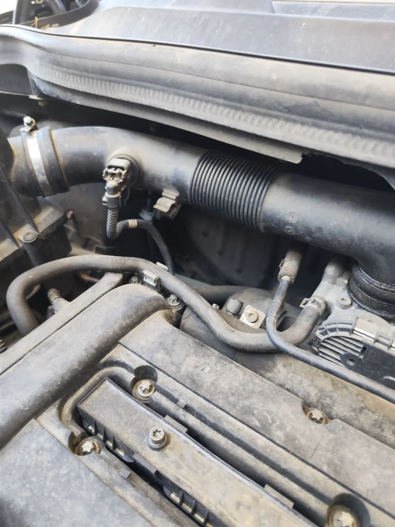 Foto de TUBO OPEL CORSA D 1.2 16V CAT (Z 12 XEP / LB4) (80 CV / 59 KW)