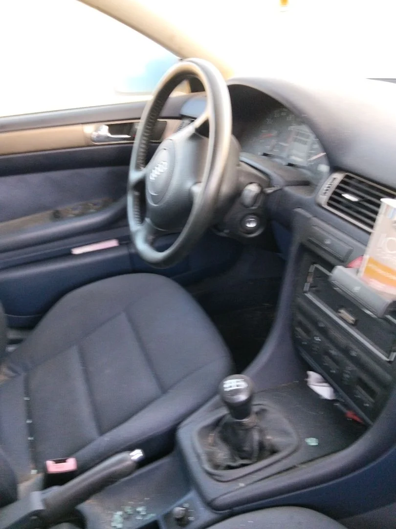 Foto de MANDO LIMPIA AUDI A6 BERLINA (4B2) 1.8 20V Turbo (150 CV / 110 KW)