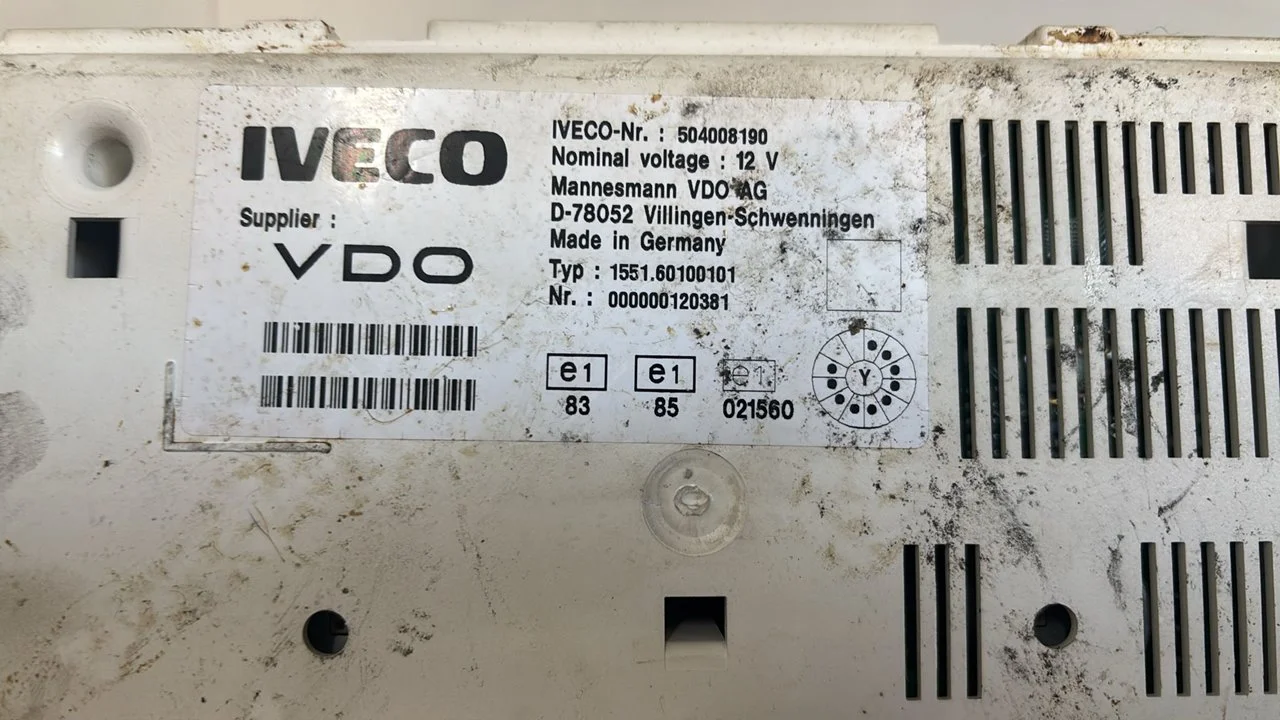 Foto de CUADRO INSTRUMENTOS IVECO DAILY FURGÓN referencia 504008190