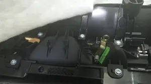 Foto de MANETA INTERIOR DELANTERA DERECHA AUDI A3 SPORTBACK (8PA) 2.0 TDI (140 CV / 103 KW) referencia 8P4837020 foto 3