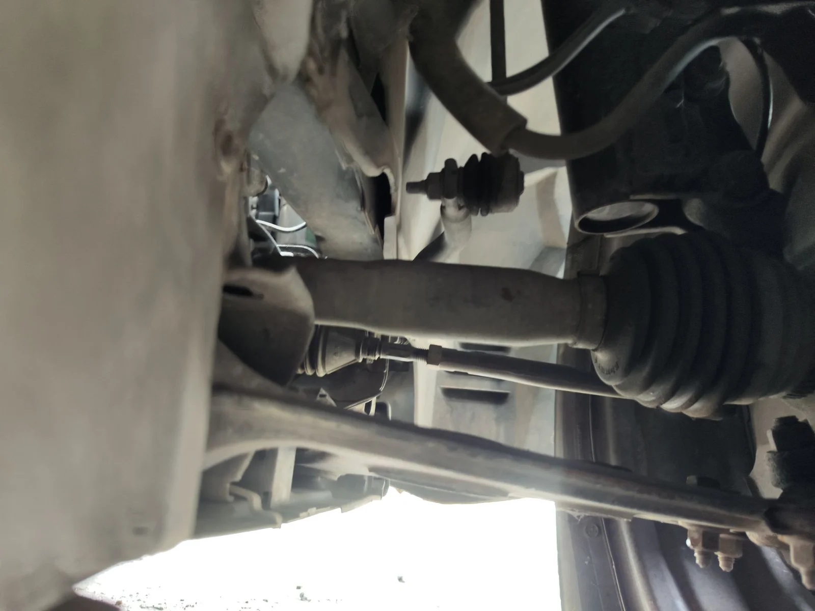 Foto de BRAZO SUSPENSION DELANTERO DERECHO MERCEDES-BENZ CLASE A (BM 168) 1.4 CAT (82 CV / 60 KW)