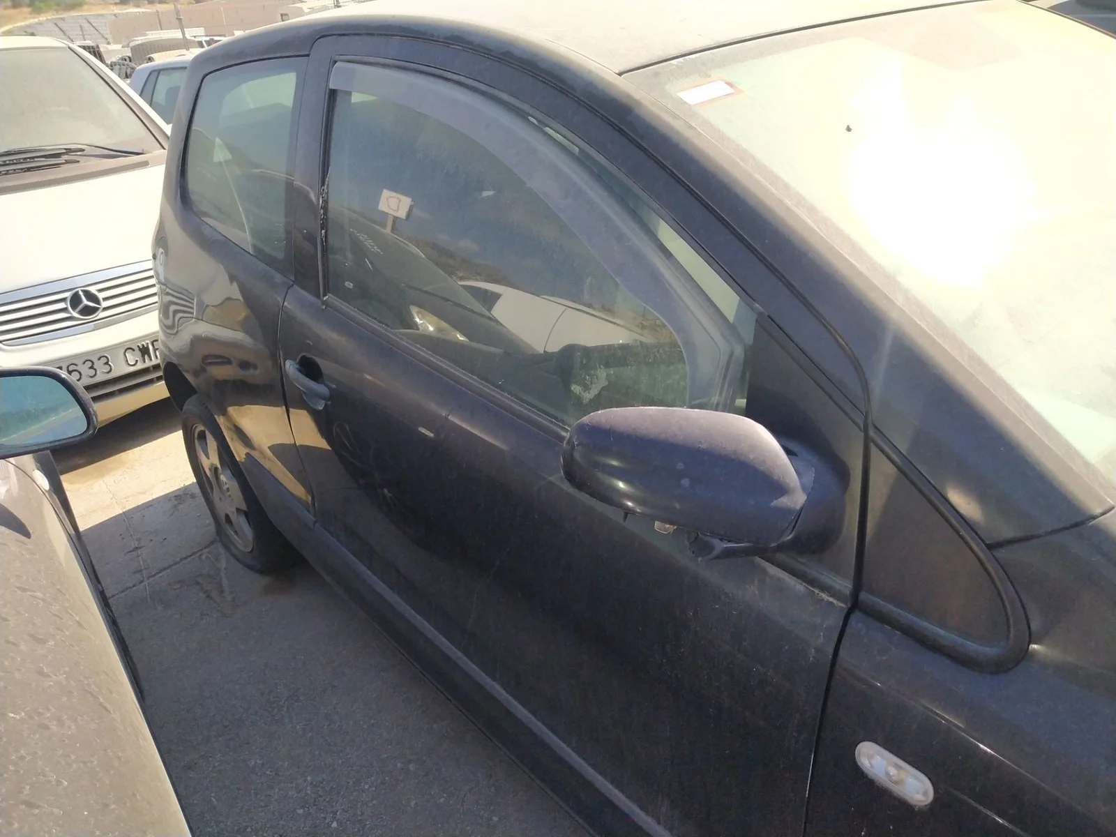 Foto de LUNA DELANTERA DERECHA VOLKSWAGEN FOX (5Z1)(04.2005) 1.4 (75 CV / 55 KW) referencia 5Z3845022B