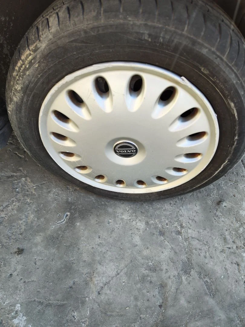 Foto de LLANTA VOLVO S40 BERLINA 1.6 CAT (109 CV / 80 KW) referencia 30613996