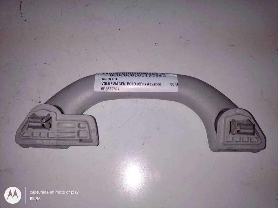 Foto de NO IDENTIFICADO VOLKSWAGEN POLO V (6R1) 1.2 TDI (75 CV / 55 KW) referencia 6R0857607