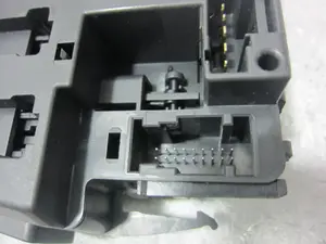 Foto de MANDO LIMPIA RENAULT CLIO III 1.5 dCi Diesel (68 CV / 50 KW) referencia 88103003276 foto 3