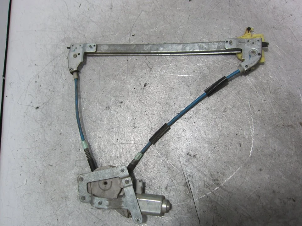 Foto de ELEVALUNAS TRASERO IZQUIERDO CITROEN XSARA PICASSO 2.0 HDi CAT (RHY / DW10TD) (90 CV / 66 KW) referencia 51894F