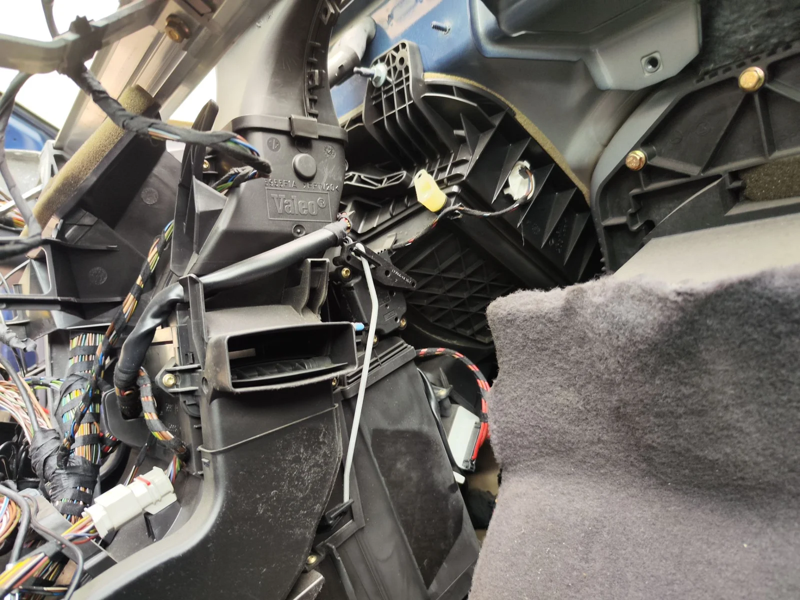 Foto de VENTILADOR CALEFACCION MERCEDES-BENZ CLASE A (BM 168) 1.4 CAT (82 CV / 60 KW)