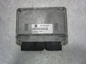 Foto de CENTRALITA MOTOR UCE SEAT IBIZA (6L1) 1.2  (64 CV / 47 KW) referencia 03E906033P