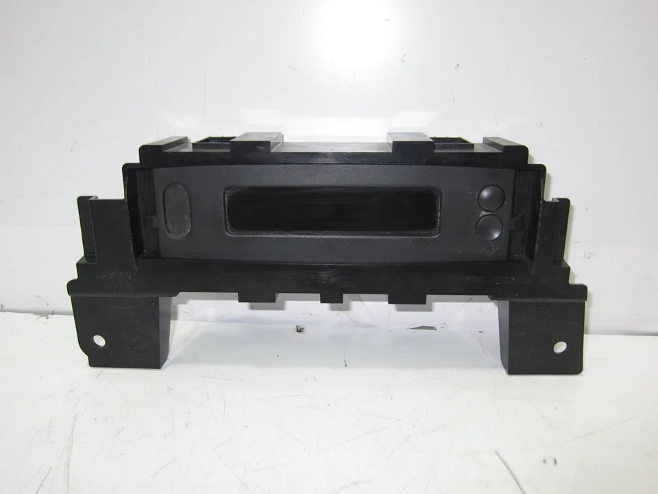 Foto de PANTALLA MULTIFUNCION RENAULT LAGUNA III BERLINA 2.0 dCi Diesel CAT (131 CV / 96 KW) referencia 68247005R