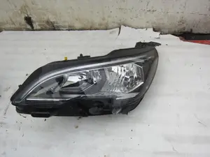 Foto de NO IDENTIFICADO PEUGEOT 3008 1.5 Blue-HDI FAP (131 CV / 96 KW) foto 73