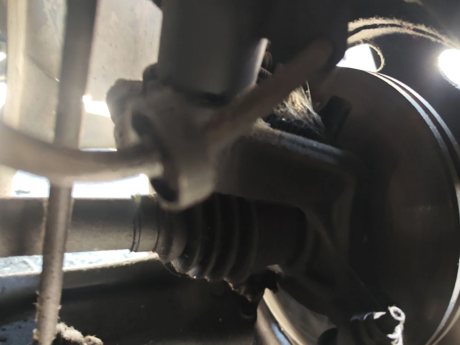 Foto de MANGUETA DELANTERA DERECHA PEUGEOT 207 1.4 (73 CV / 54 KW) referencia 1607557480