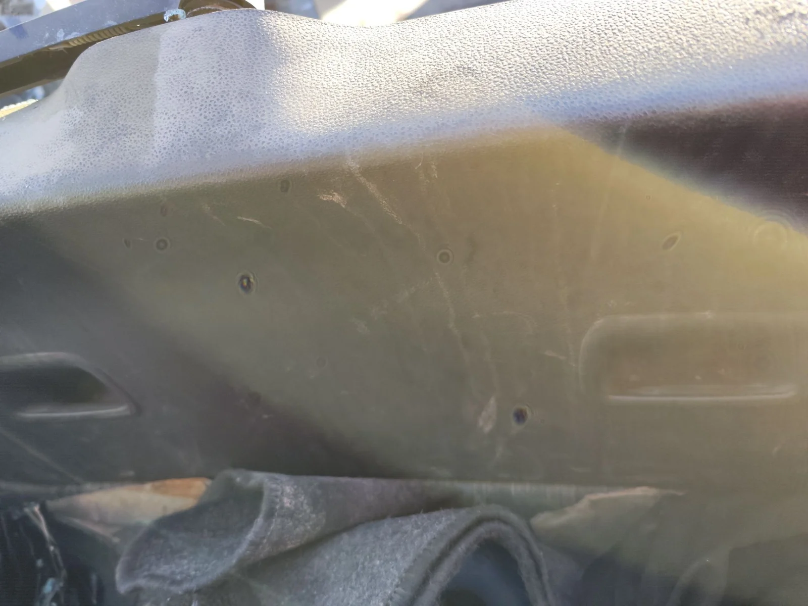 Foto de GUARNECIDO PORTON TRASERO VOLKSWAGEN POLO IV (9N3) 1.9 TDI (101 CV / 74 KW)