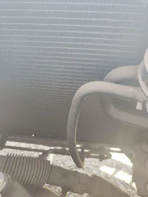 Foto de RADIADOR AGUA RENAULT LAGUNA (B56) 2.0  (113 CV / 83 KW)