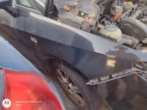Foto de ALETA DELANTERA DERECHA SEAT IBIZA BERLINA (6J5) 1.4 16V (86 CV / 63 KW) referencia 6J0821022D