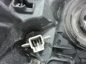 Foto de FARO IZQUIERDO NISSAN MICRA (K12E) 1.2 CAT (80 CV / 59 KW) referencia 26060AX600 foto 6