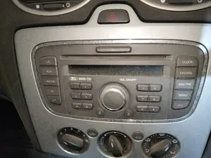 Foto de SISTEMA AUDIO / RADIO CD FORD FOCUS SPORTBREAK (CAP) 1.6 TDCi CAT (90 CV / 66 KW)