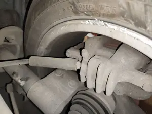 Foto de PINZA DE FRENO DELANTERA IZQUIERDA PEUGEOT 308 SW 1.6 HDi FAP CAT (9HZ / DV6TED4) (109 CV / 80 KW) referencia 4401N8