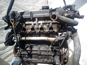 Foto de MOTOR COMPLETO HYUNDAI MATRIX (FC) referencia G4BD foto 3