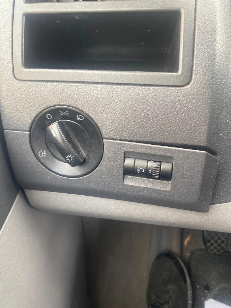 Foto de MANDO LUCES VOLKSWAGEN T5 TRANSPORTER BUS (7H) 2.5 TDI (131 CV / 96 KW)