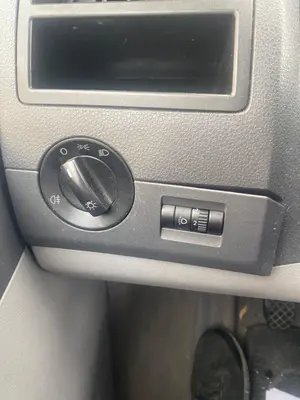 Foto de MANDO LUCES VOLKSWAGEN T5 TRANSPORTER BUS (7H) 2.5 TDI (131 CV / 96 KW)