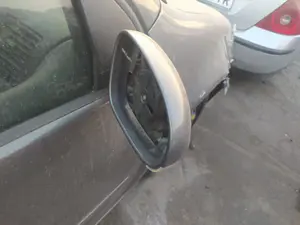 Foto de RETROVISOR DERECHO VOLKSWAGEN GOLF V (1K1)(10.2003) 1.9 TDI (105 CV / 77 KW)