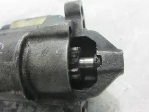 Foto de MOTOR ARRANQUE RENAULT CLIO II FASE II (B/CB0) 1.5 dCi Diesel (68 CV / 50 KW) referencia 8200227092 foto 4