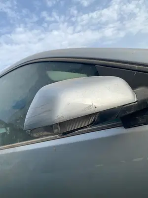 Foto de RETROVISOR DERECHO VOLKSWAGEN POLO IV (9N3) 1.4 FSI (86 CV / 63 KW) foto 2