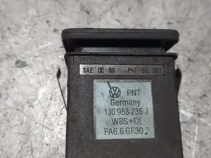 Foto de WARNING VOLKSWAGEN GOLF IV BERLINA (1J1)(10.1997) 1.9 TDI (116 CV / 85 KW) referencia 1J0953235J foto 4