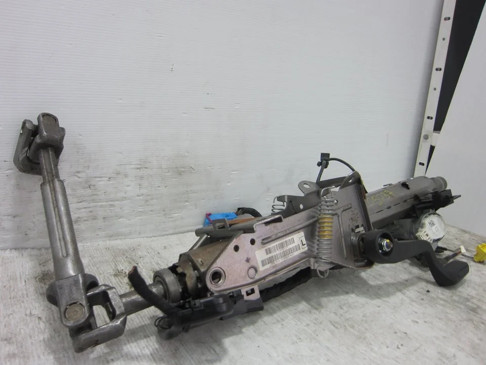 Foto de COLUMNA DIRECCION SEAT LEON (1P1) 1.6 TDI (105 CV / 77 KW) referencia 1P1419502G