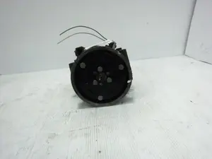 Foto de COMPRESOR AIRE ACONDICIONADO RENAULT CLIO III referencia 8200651251