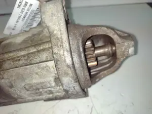 Foto de MOTOR ARRANQUE BMW SERIE 3 BERLINA (E46) 2.0 16V Diesel CAT (150 CV / 110 KW) referencia 7787364 foto 3