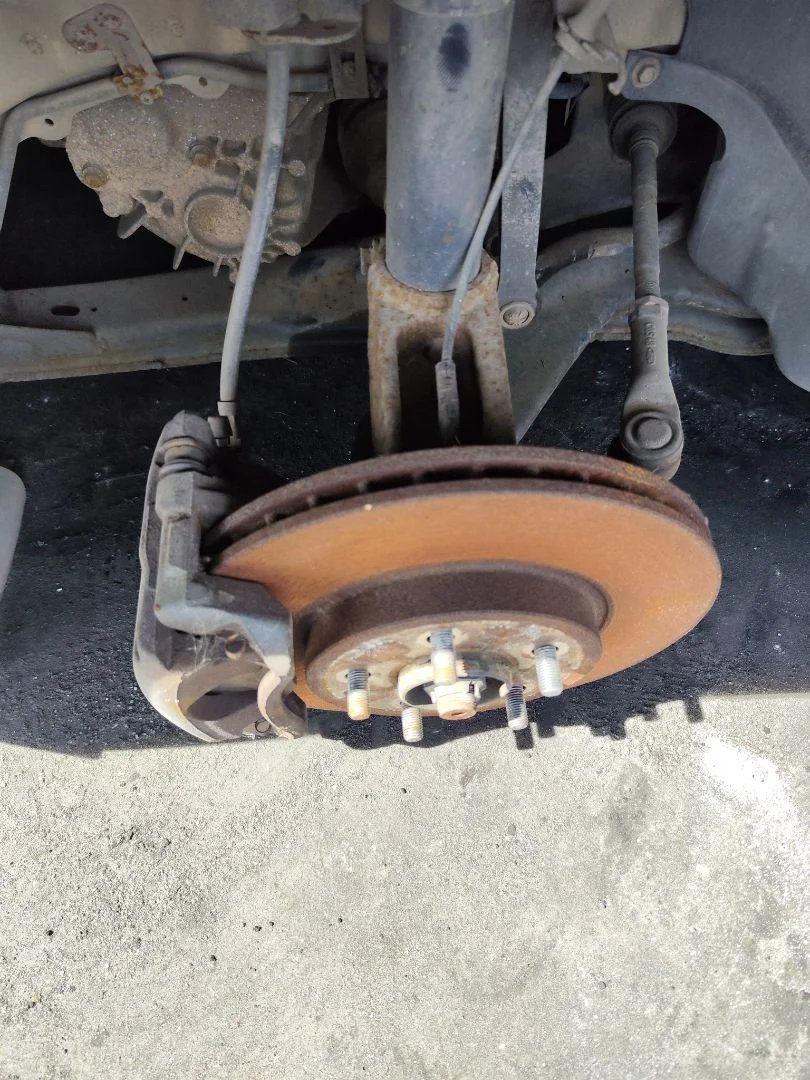 Foto de MANGUETA DELANTERA IZQUIERDA FORD MONDEO BERLINA (GE) 2.0 TDCi CAT (131 CV / 96 KW) referencia 1763058