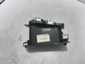 Foto de MOLDURA SEAT LEON (5F1) 1.6 TDI (105 CV / 77 KW) referencia 5F0864225A foto 6