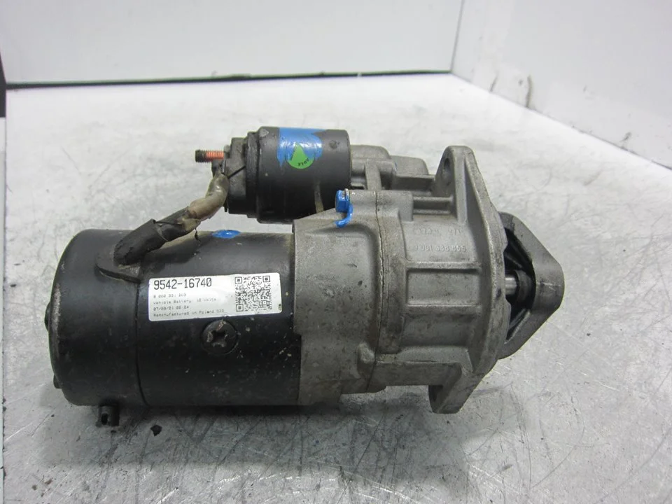 Foto de MOTOR ARRANQUE NISSAN CABSTAR referencia 954216740