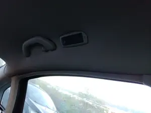 Foto de ASIDERO TECHO TRASERO IZQUIERDO VOLKSWAGEN PASSAT BERLINA (3B3) 1.9 TDI (131 CV / 96 KW)