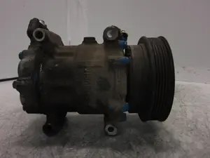 Foto de COMPRESOR AIRE ACONDICIONADO RENAULT CLIO II FASE II (B/CB0) referencia 8200315744 foto 8