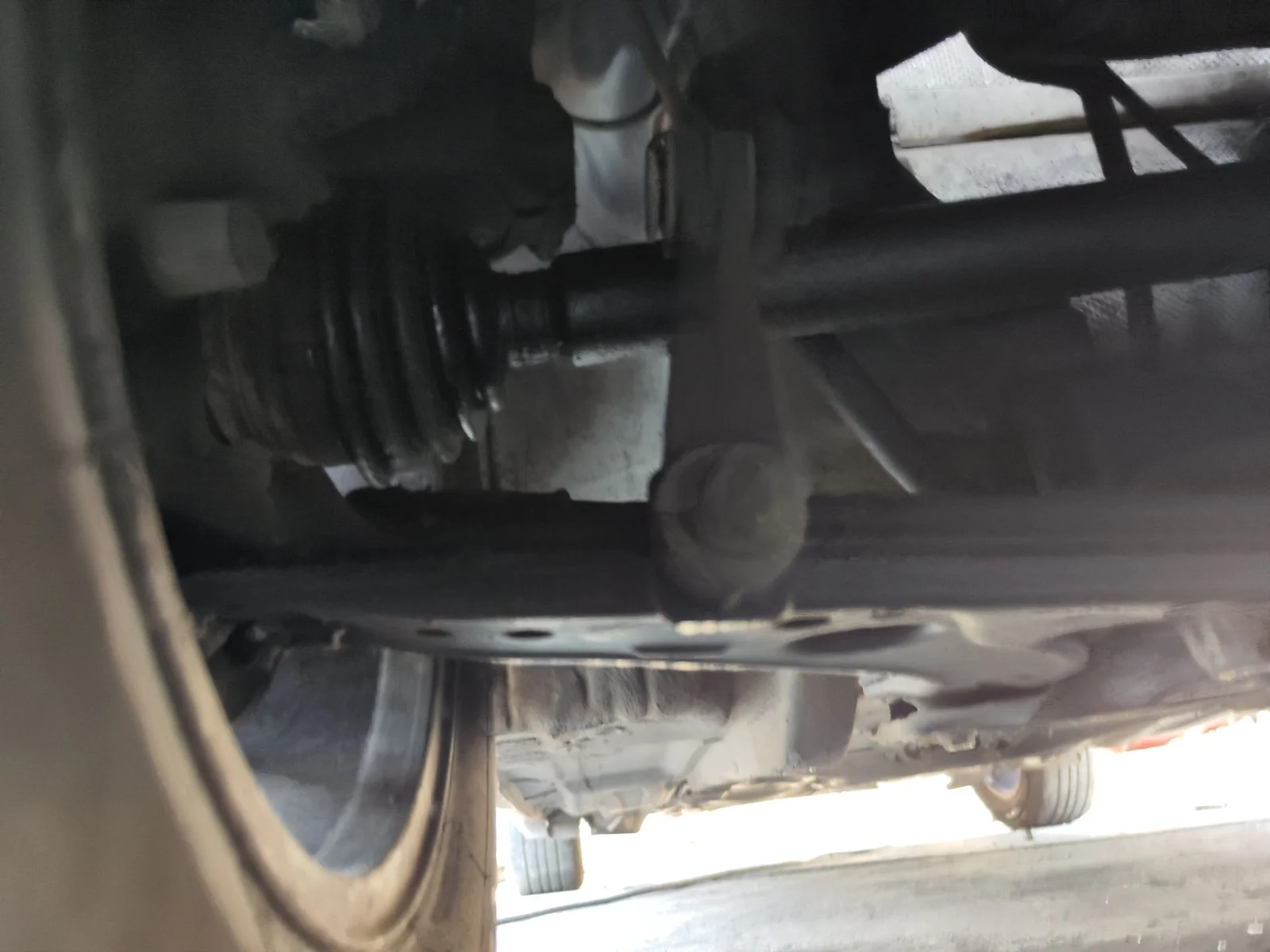 Foto de TRANSMISION DELANTERA DERECHA AUDI A3 (8L) 1.9 TDI (110 CV / 81 KW) referencia 1J0407452 V