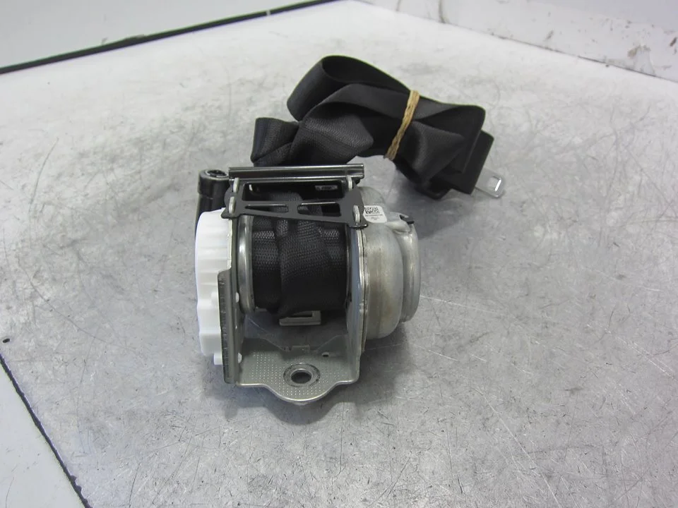 Foto de CINTURON SEGURIDAD TRASERO IZQUIERDO BMW SERIE X3 (G01) 3.0 24V Turbodiesel (265 CV / 195 KW) referencia 34197177A