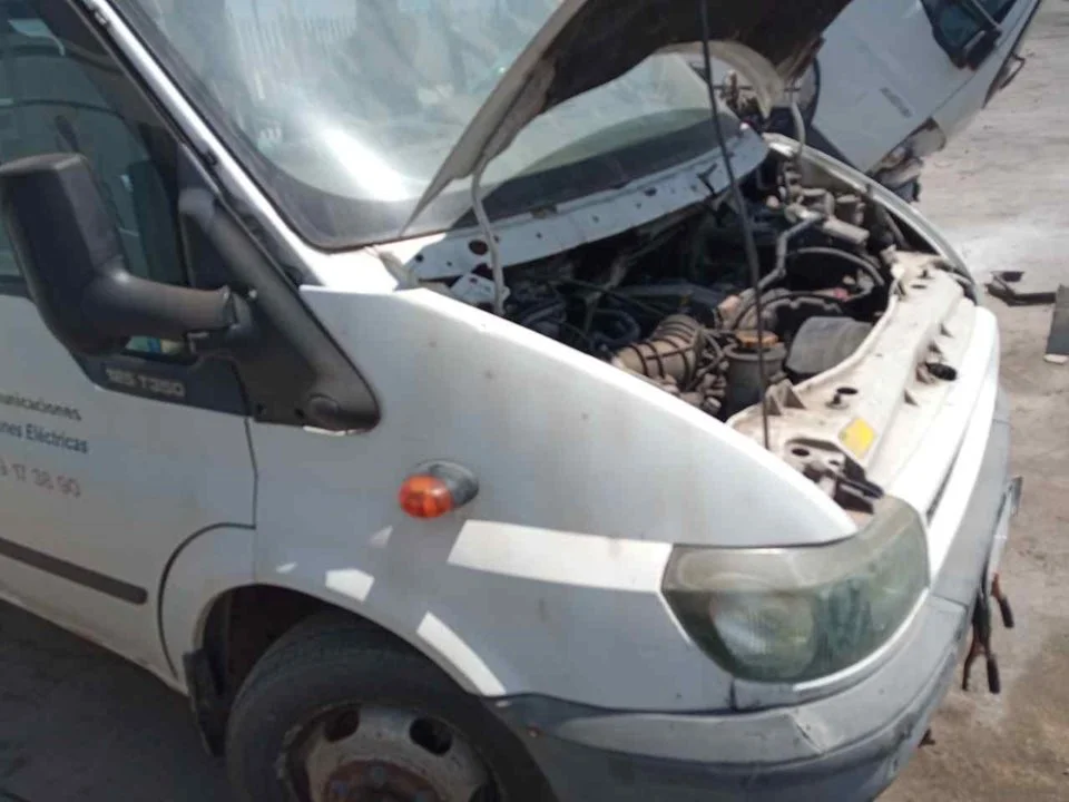 Foto de ALETA DELANTERA DERECHA FORD TRANSIT CAJA ABIERTA (FY) 2.4 TDE CAT (125 CV / 92 KW)