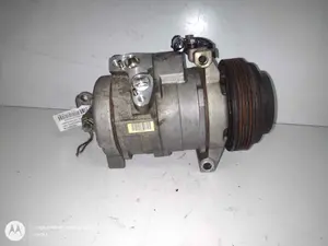 Foto de COMPRESOR AIRE ACONDICIONADO LAND ROVER RANGE ROVER (LM) referencia MC4472203324