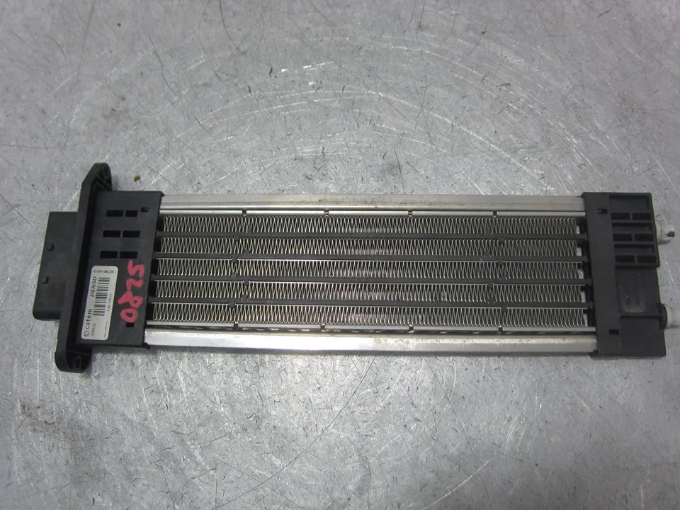 Foto de RESISTENCIA CALEFACCION CITROEN GRAND C4 PICASSO 1.6 16V HDi FAP (109 CV / 80 KW) referencia A52102300