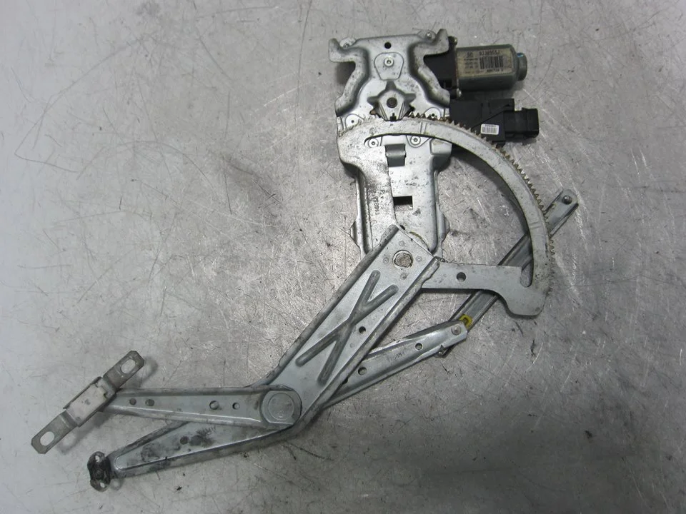Foto de ELEVALUNAS DELANTERO DERECHO OPEL MERIVA 1.4 16V (90 CV / 66 KW) referencia 93389552